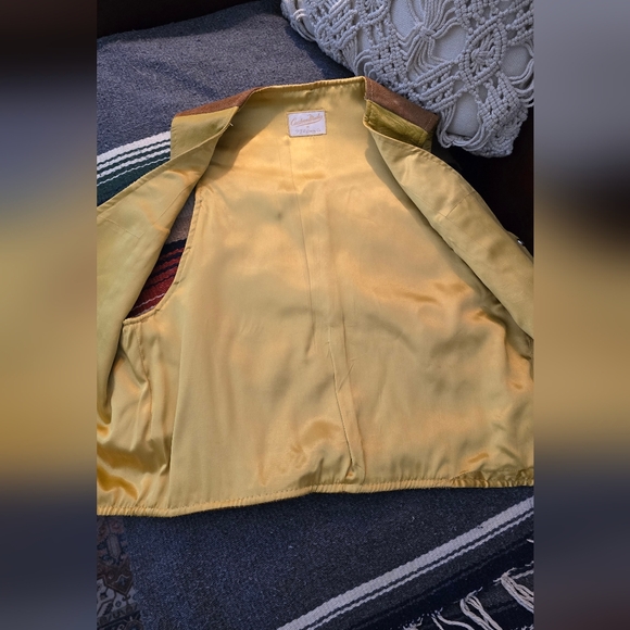 Vintage Men's Yellow Leather Vest with Suede Back Size M-L - Picture 4 of 11